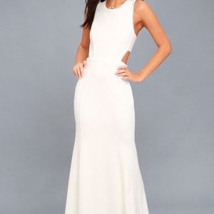 Lulu’s Loving Embrace White Maxi Dress